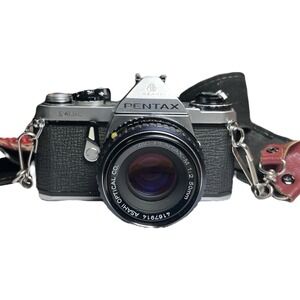 PENTAX ME SLR 35mm Film Camera w/ SMC PENTAX-M 50mm 1:2 Lens Japan